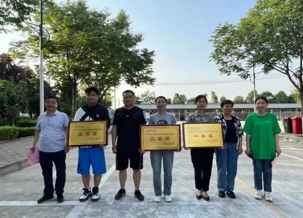 C:\Users\ADMINI~1\AppData\Local\Temp\WeChat Files\8d244462d056f3ee239ad2aa7fe26b8.jpg