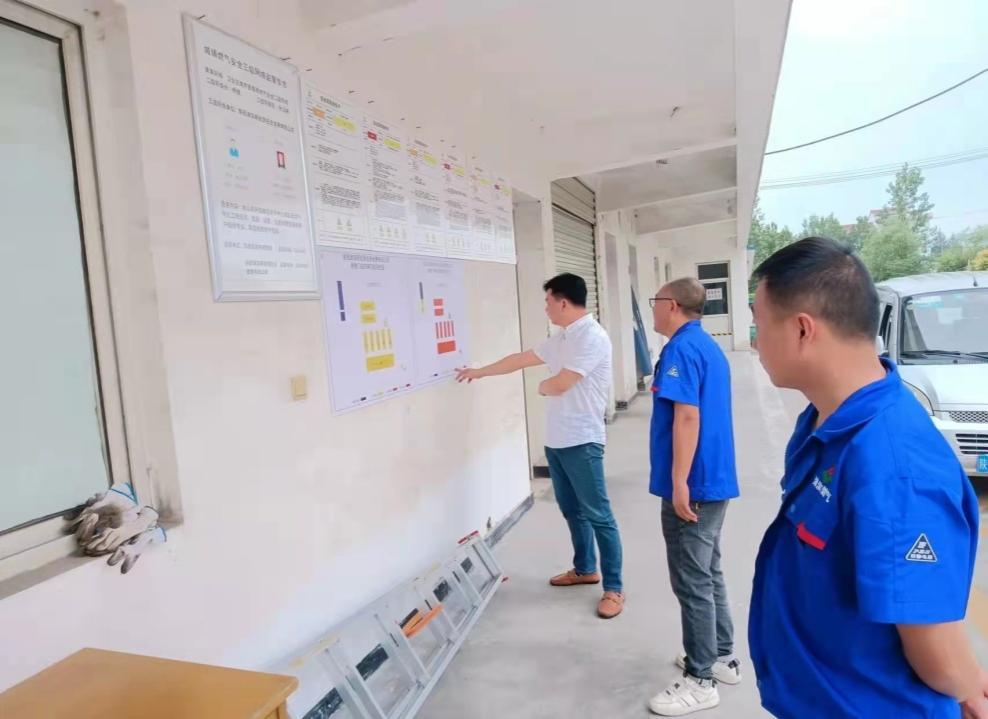 C:\Users\ADMINI~1\AppData\Local\Temp\WeChat Files\8d40bd96deb0700c5c6a0ea57a1e079.jpg