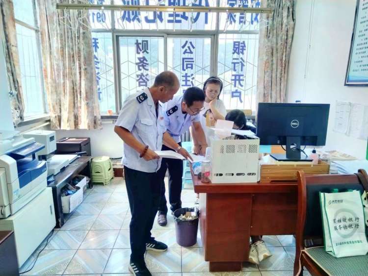 简篇-进企入户送政策  问需纾困促发展——国家税务总局宜川县税务局扎实开展税费优惠政策宣传