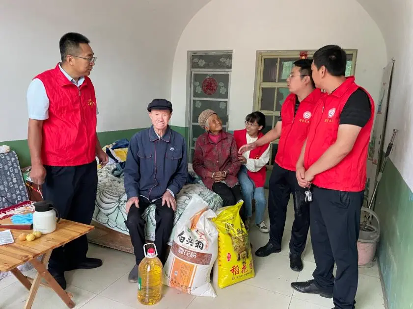 C:\Users\ADMINI~1\AppData\Local\Temp\WeChat Files\4934ac521819578a25a24bb94101c2f.jpg