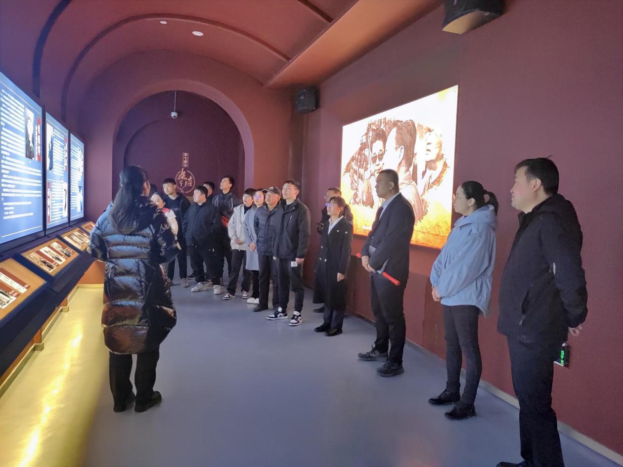 e9f9e4a5640d89e51739ad5c55c8333