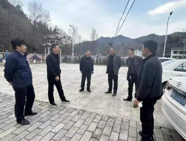 05a44a8cefa71371491f767fffbf75a