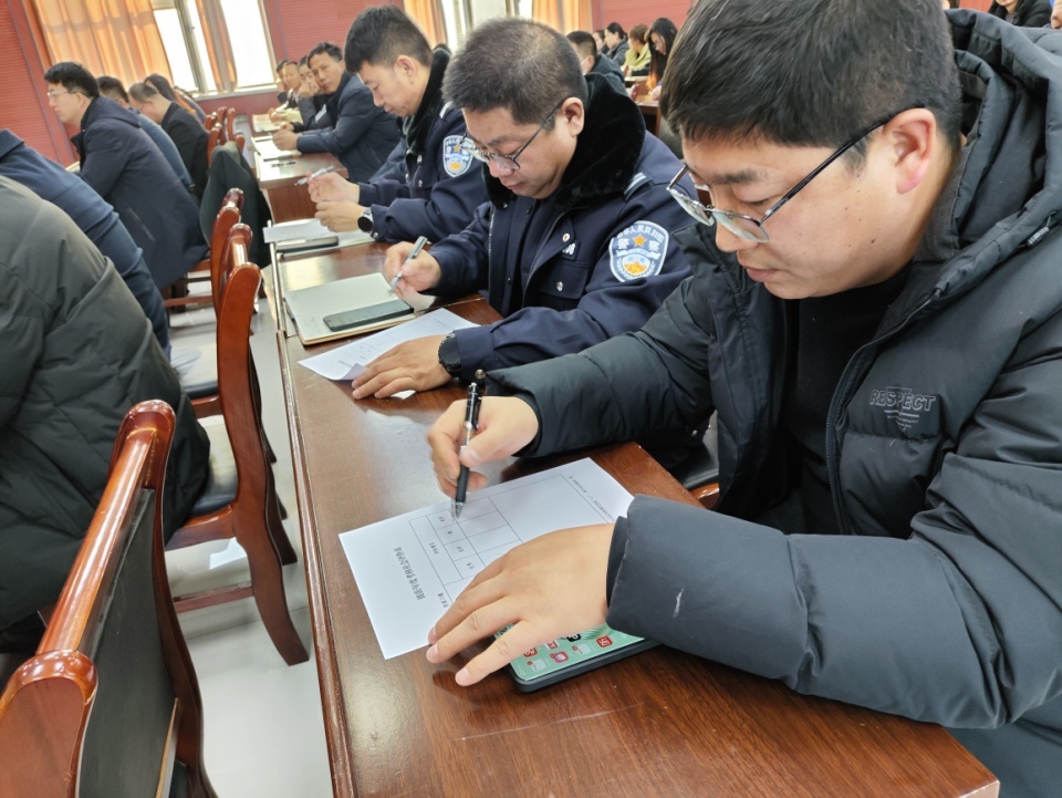 C:\Users\ADMINI~1\AppData\Local\Temp\WeChat Files\4d7b0863b9b4c35d129c3e4b02cd2df.jpg