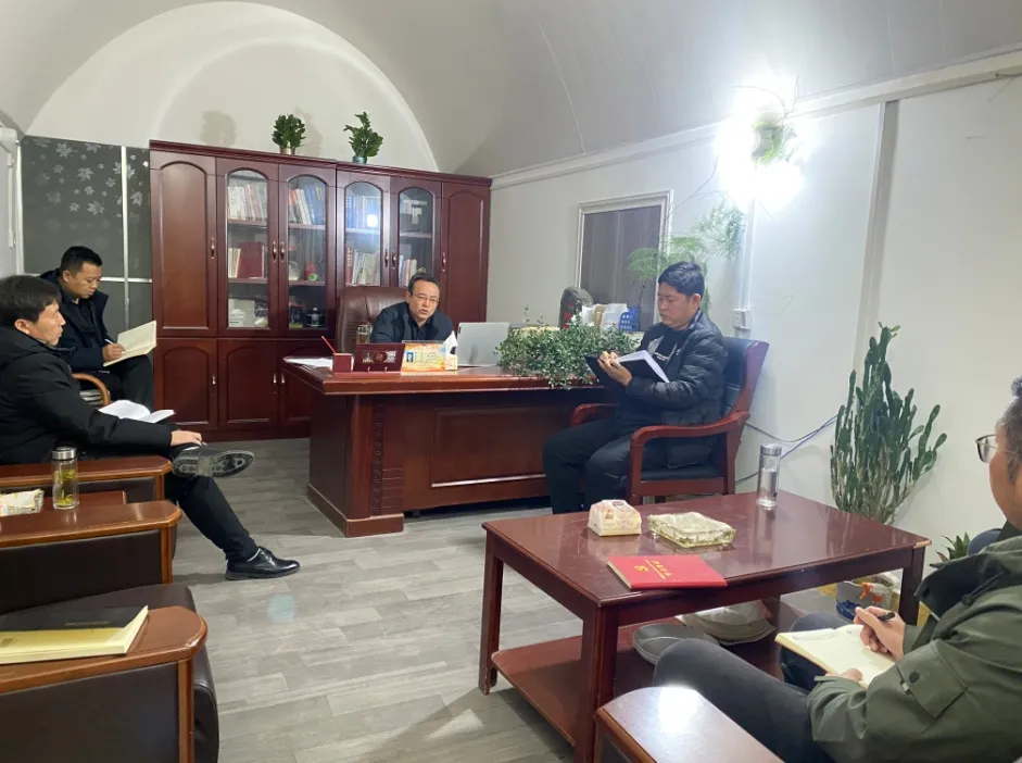 C:\Users\Administrator\Desktop\提前安排及早动手 抢抓墒情备战春耕\3.jpg