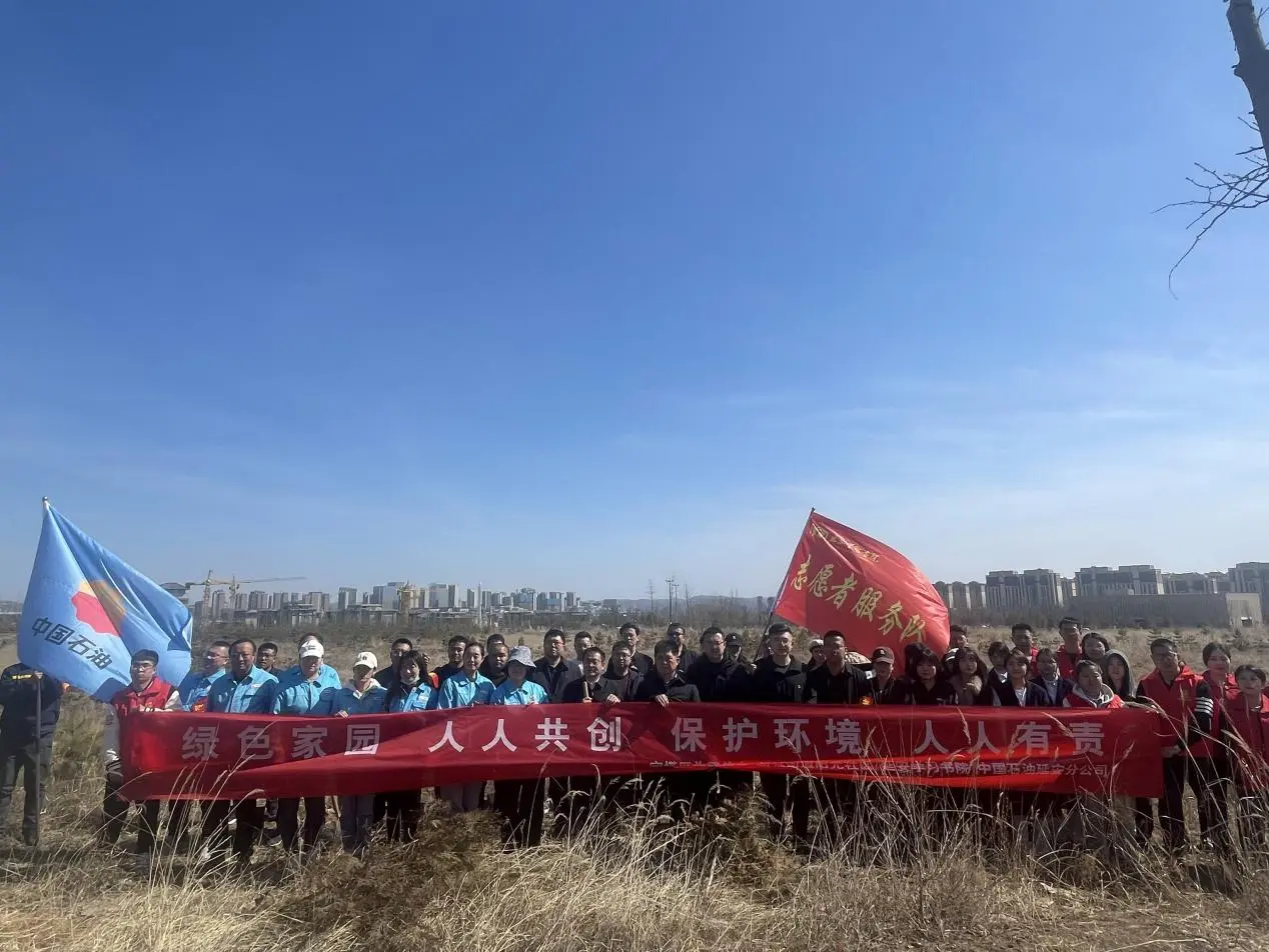 8e344966c71a29179df388906421309