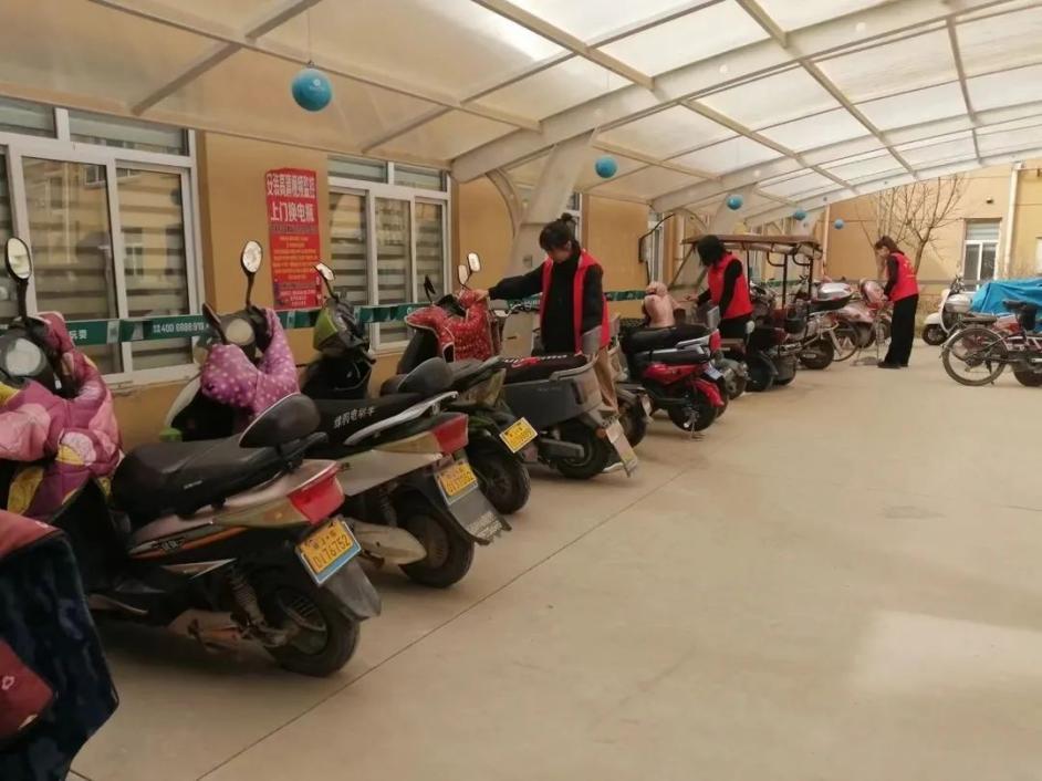 C:\Users\ADMINI~1\AppData\Local\Temp\WeChat Files\9ff8b76adba89901a59bebd5efd204c.jpg