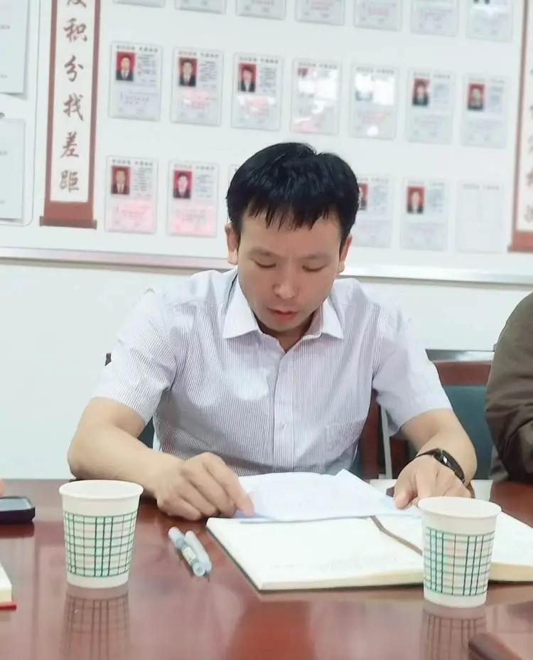 简篇-月河镇教育党总支召开“五抓”提质量工作推进会议