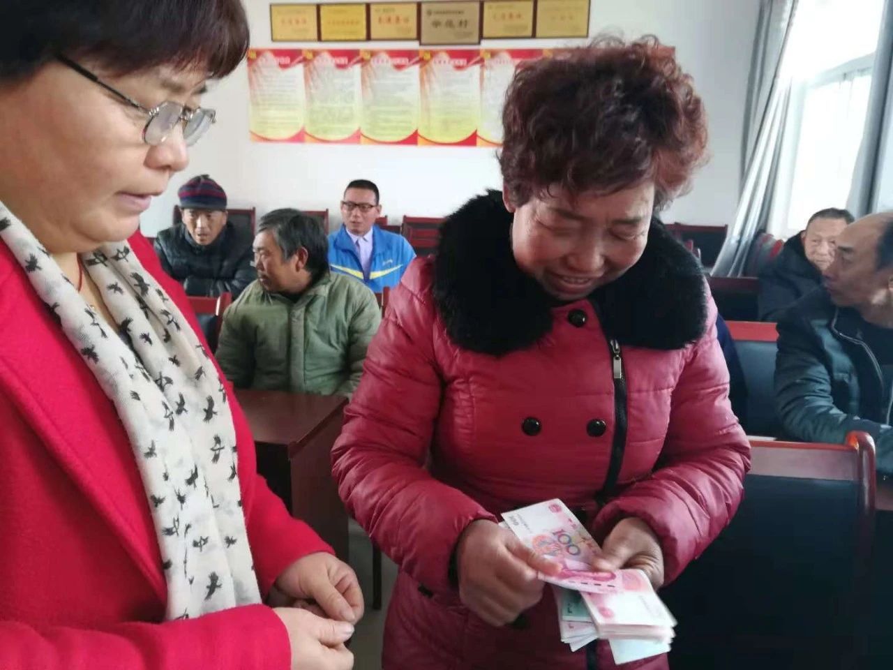 C:\Users\ADMINI~1\AppData\Local\Temp\WeChat Files\71ca26f0590b6c69998fe7efabc8763.jpg