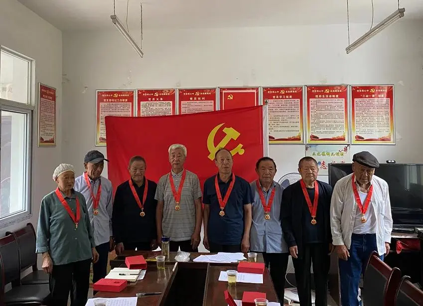 C:\Users\ADMINI~1\AppData\Local\Temp\WeChat Files\d727b91d7d9b1ab69d5418e234a9210.jpg