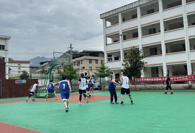 C:\Users\ADMINI~1\AppData\Local\Temp\WeChat Files\03f8815ac5f0c6c8bd3dde96085f645.jpg