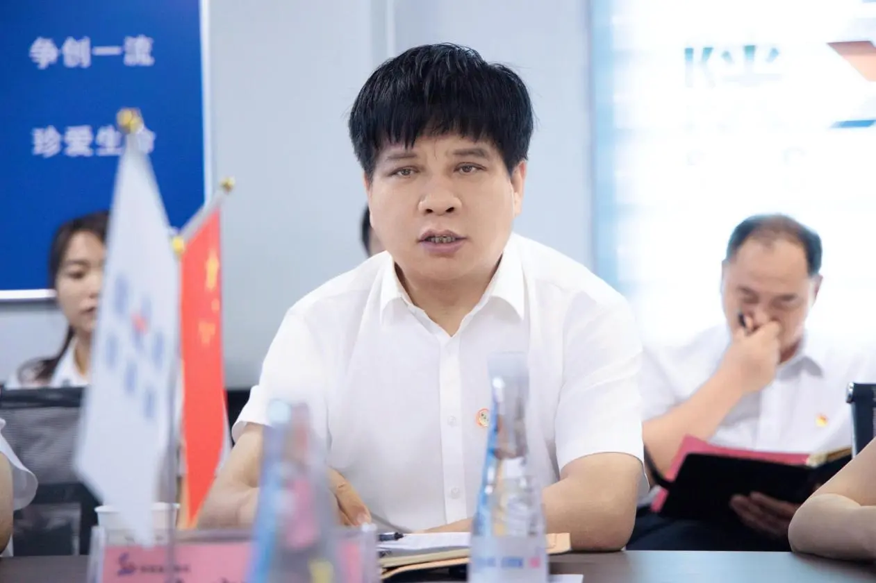 af9aa059123dc287ba358f205e3cfb0