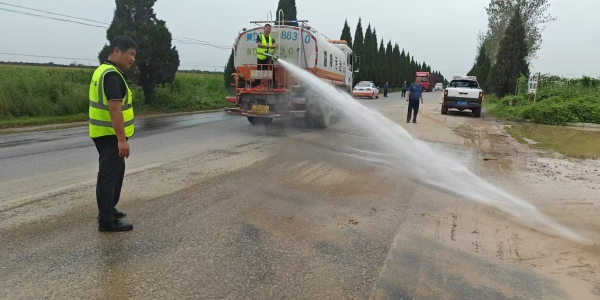 04315c0eeeda3ffa21cd7ca80eb6a2fb