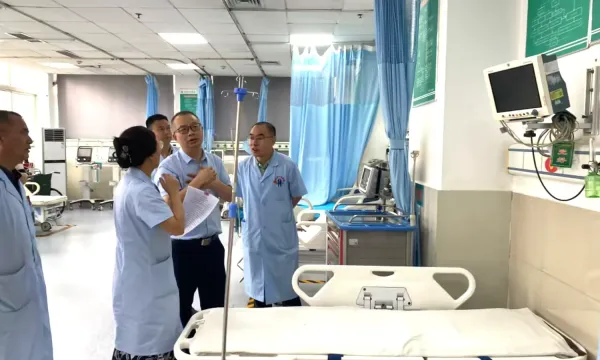 简篇-【周医·医院动态】周至县人民医院迎接“卒中急救地图医院”现场资格评审