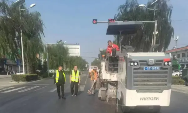 1dd5498855e2a59e89a66d0a74a58c85