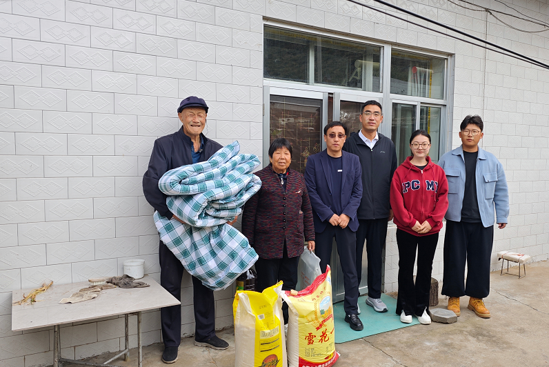 C:\Users\ADMINI~1\AppData\Local\Temp\WeChat Files\79b0cfd7a4732b63b829f57b44d10f3.png