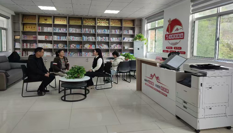 C:\Users\ADMINI~1\AppData\Local\Temp\WeChat Files\8872d8ec4acb1dd78a156944280a0dd.png