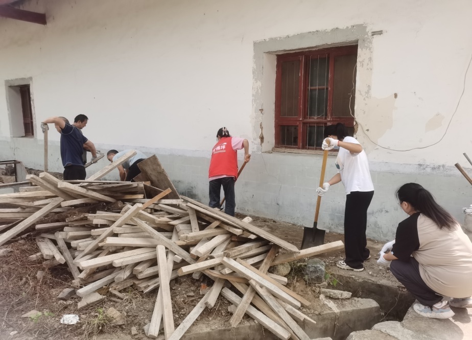 C:\Users\ADMINI~1\AppData\Local\Temp\WeChat Files\6cf33401db821f17fbfc1aa8b1afb56.jpg