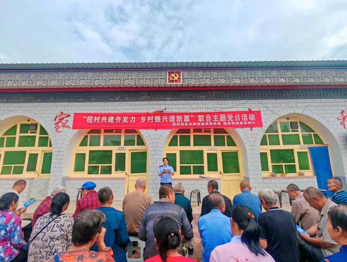 428f3be0114e4985d634d2083c3eb8a