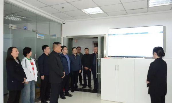 C:\Users\ADMINI~1\AppData\Local\Temp\WeChat Files\a4f17f3227cb2eb55b2b5cb0ce72f19.jpg