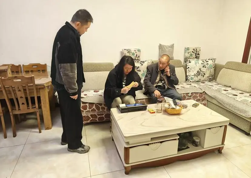 C:\Users\ADMINI~1\AppData\Local\Temp\WeChat Files\4b7d1cf1e52074cae0a6666499e9cbd.jpg