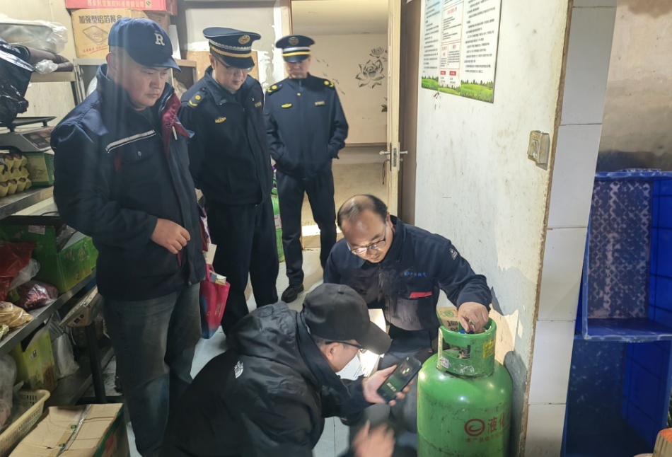 C:\Users\ADMINI~1\AppData\Local\Temp\WeChat Files\714f9824ebcb2959df8dbc25c226d6e.jpg