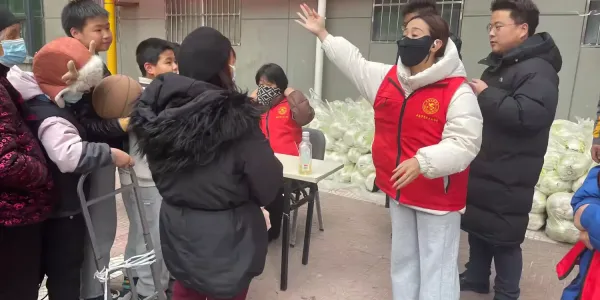简篇-情暖冬日，“蔬”送爱心