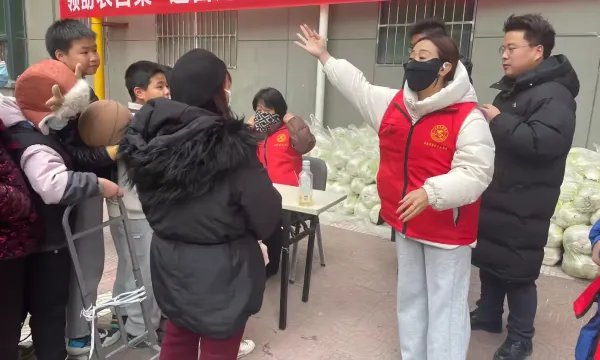 简篇-情暖冬日，“蔬”送爱心