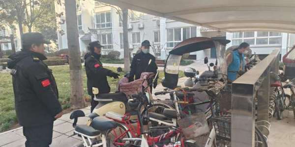 简篇-织密安全防护网 排查隐患保平安——泾欣园社区开展电动车安全隐患专项整治大排查