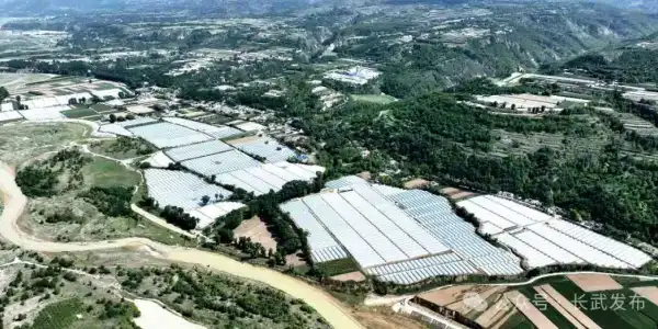 C:\Users\ADMINI~1\AppData\Local\Temp\WeChat Files\6d9c062770f757860570306013d0315.jpg