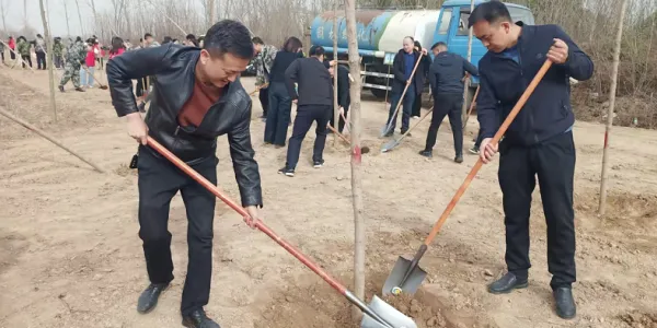 C:\Users\ADMINI~1\AppData\Local\Temp\WeChat Files\c0b846755905a726d862775f4240e7e.png