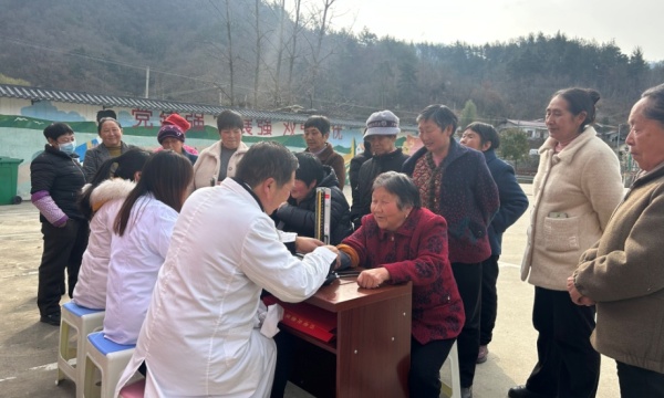 C:\Users\ADMINI~1\AppData\Local\Temp\WeChat Files\f34e48a8f796210c6cc737c6fa1361d.jpg