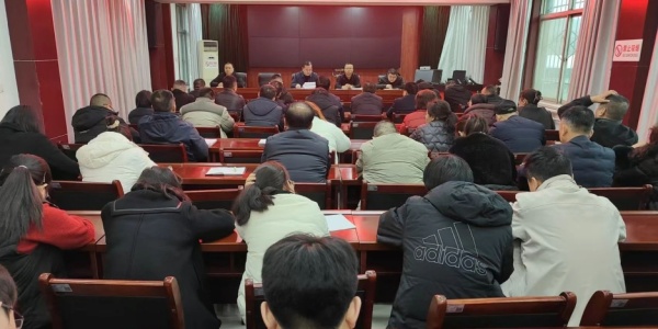 C:\Users\ADMINI~1\AppData\Local\Temp\WeChat Files\f920d2f78a8a256844d1692e049d13c.jpg