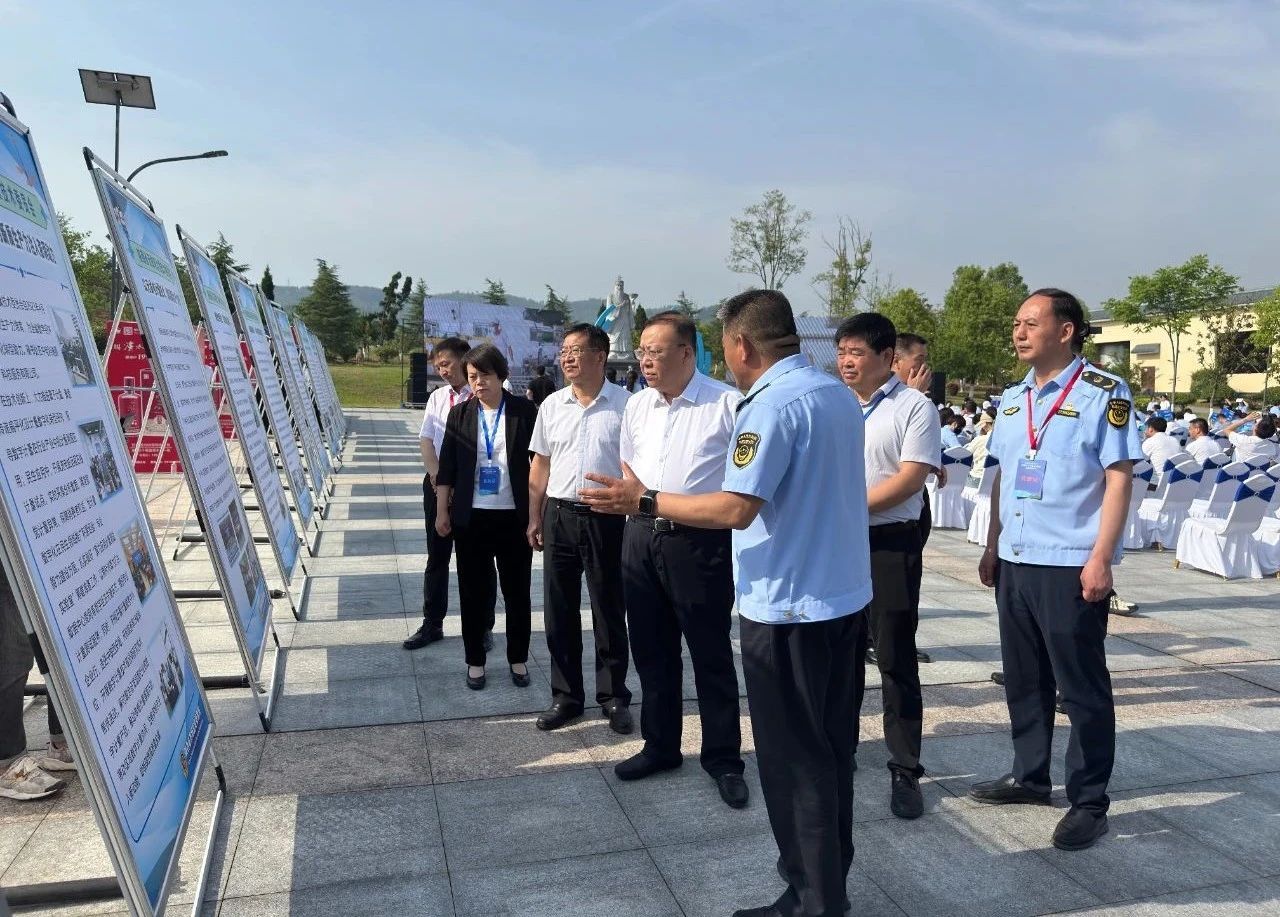 C:\Users\ADMINI~1\AppData\Local\Temp\WeChat Files\1022026e000ee4ac508a61389efe3db.jpg