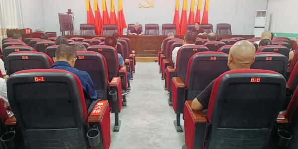 C:\Users\ADMINI~1\AppData\Local\Temp\WeChat Files\cee626dae60eaf522954f429d4cd61b.jpg