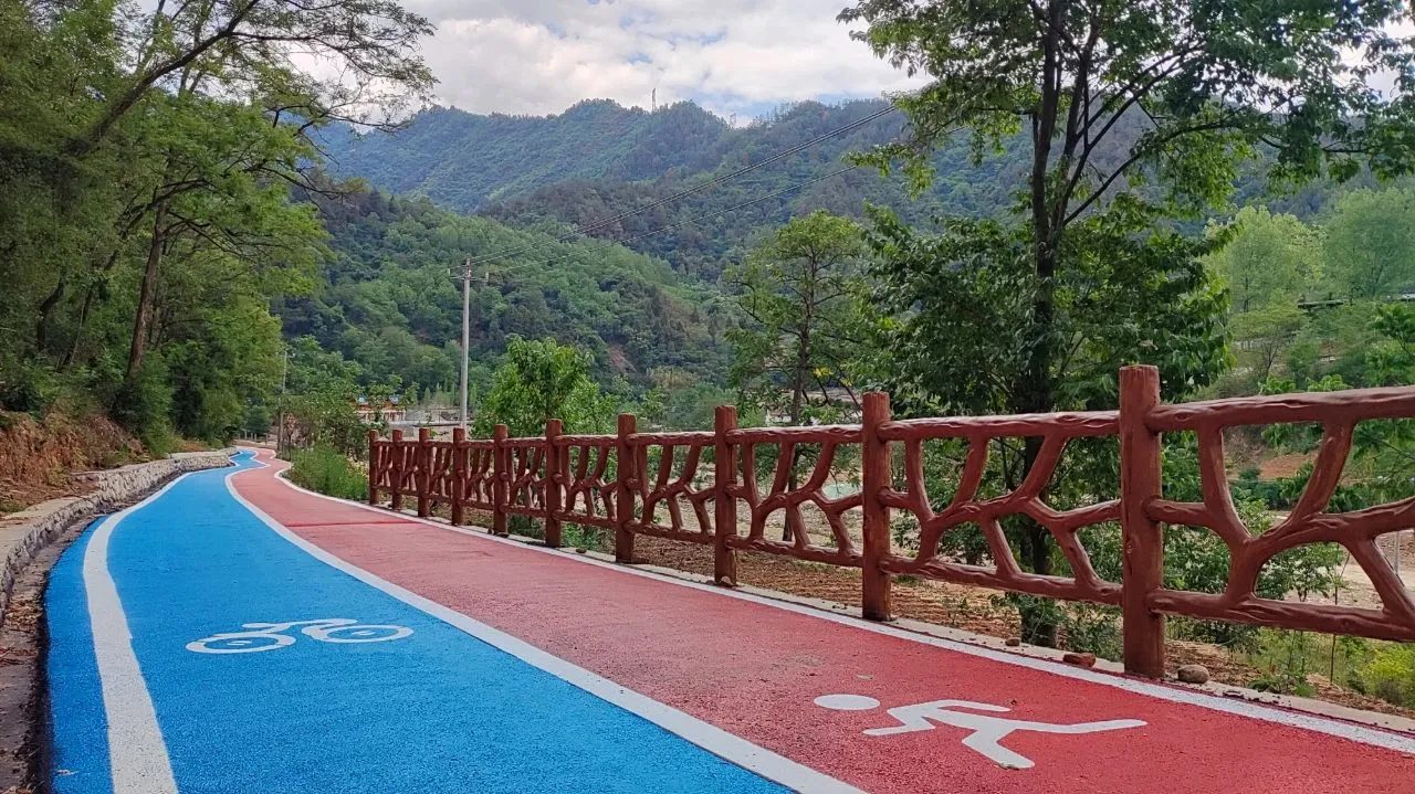 C:\Users\ADMINI~1\AppData\Local\Temp\WeChat Files\a95640ba756586fc9b0c1c71809dc98.jpg