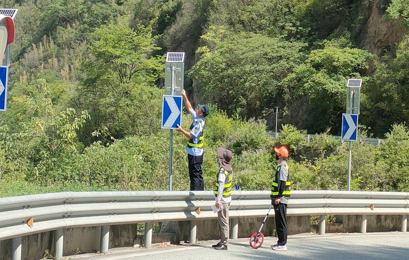 90ca313f7d1aa1d74414f7d32e90bb5f