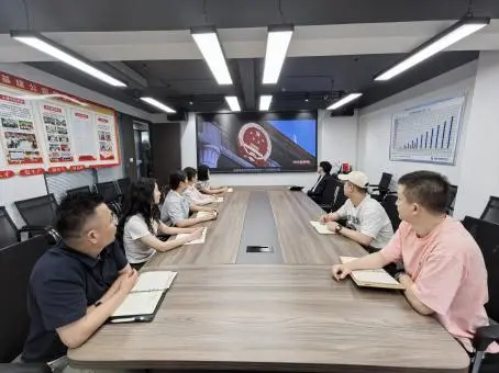 e04045431bdbab37a63c4314c120a5f