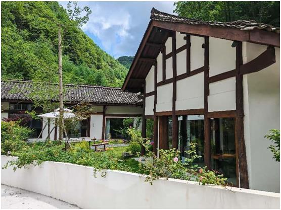 C:\Users\ADMINI~1\AppData\Local\Temp\WeChat Files\5efbfdc08503746a2d85532c955bf48.jpg