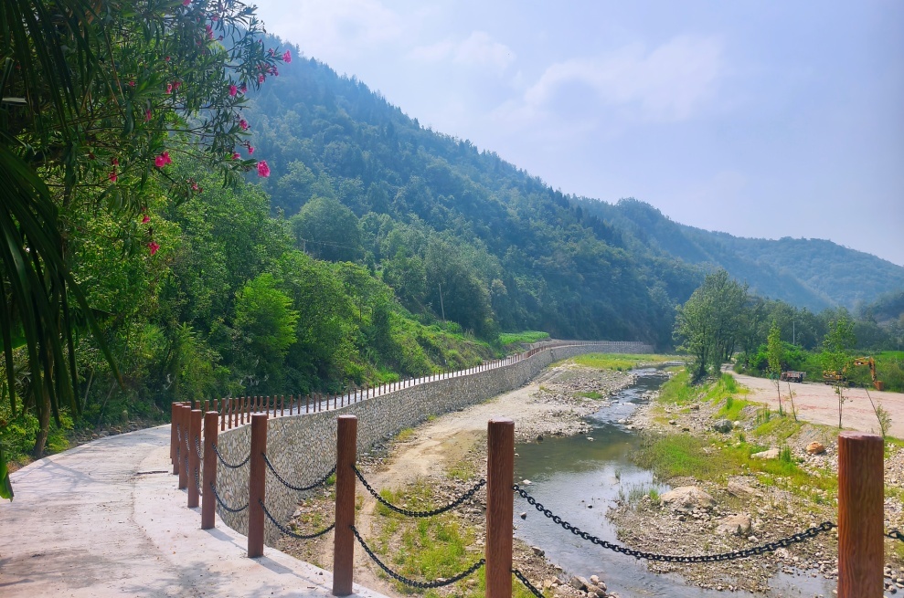 C:\Users\ADMINI~1\AppData\Local\Temp\WeChat Files\bfce08be9854e5e71667223aaf5ff34.jpg