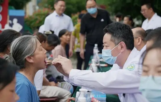 C:\Users\ADMINI~1\AppData\Local\Temp\WeChat Files\a0026198639b4f2c6b288097f03a24a.jpg