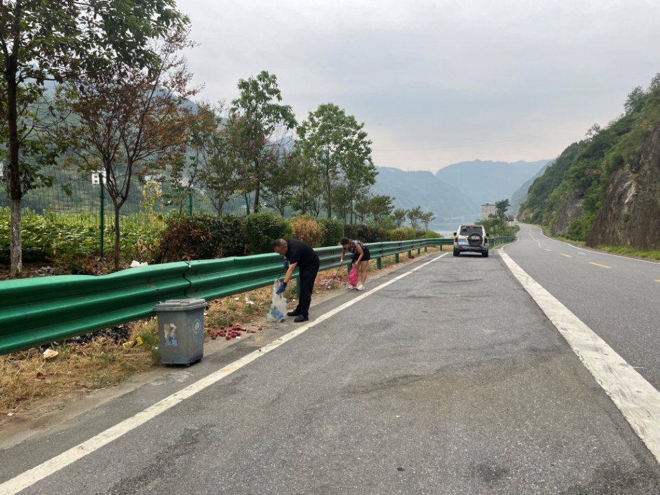 C:\Users\ADMINI~1\AppData\Local\Temp\WeChat Files\18adf18931fba5baf1b7fbb78c0f0b8.jpg