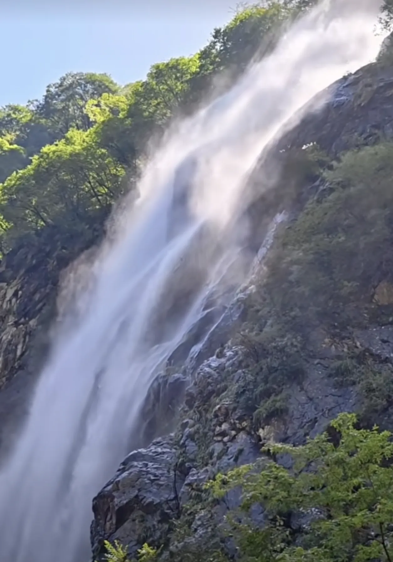 6616406594733d61f896096f51e3f40