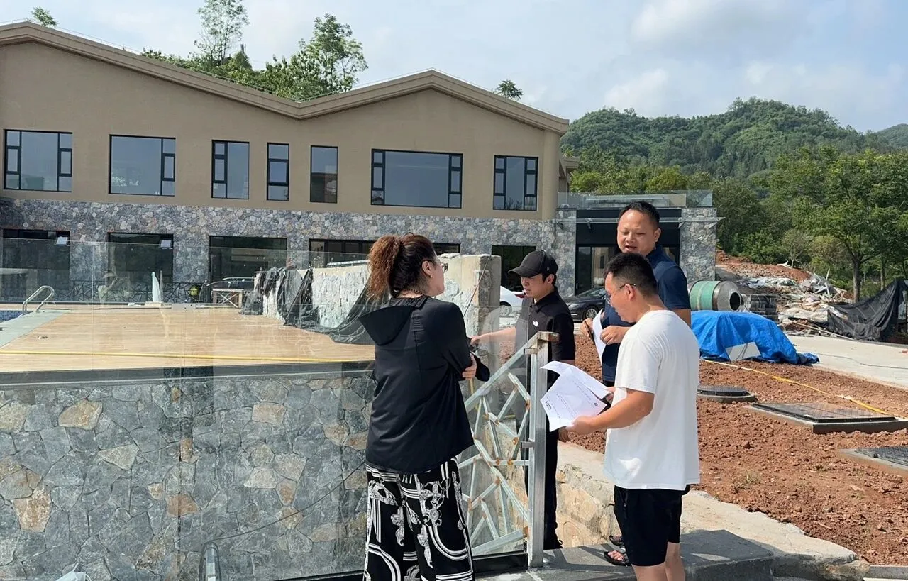 C:\Users\ADMINI~1\AppData\Local\Temp\WeChat Files\d92675db7050a6d9d1c7e5d368a595a.jpg