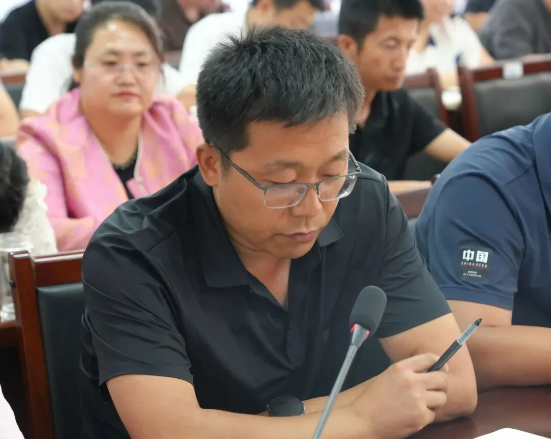 D:\Documents\WeChat Files\wxid_93fnk9ywzkz311\FileStorage\Temp\7ce2ff3935138138a990134a19b90416.jpg