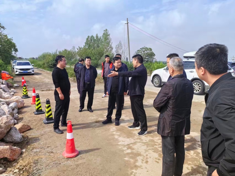 C:\Users\ADMINI~1\AppData\Local\Temp\WeChat Files\e157244be42a241415f47a7acb6d19a.jpg