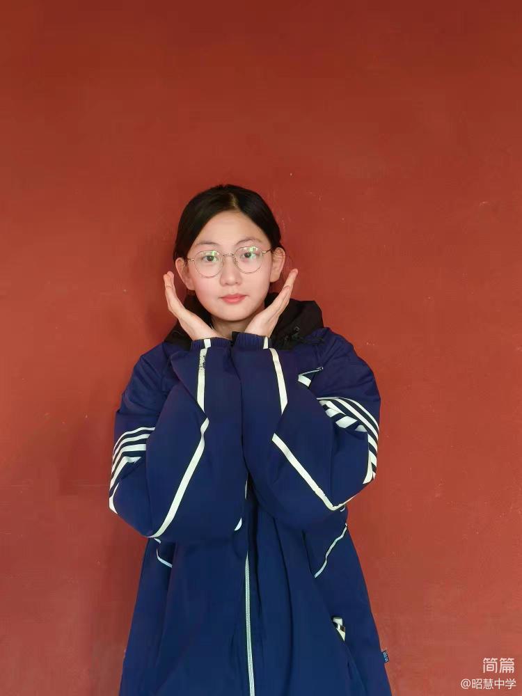 简篇-我校在“铭记历史，开创未来”同题征文比赛中硕果盈枝！