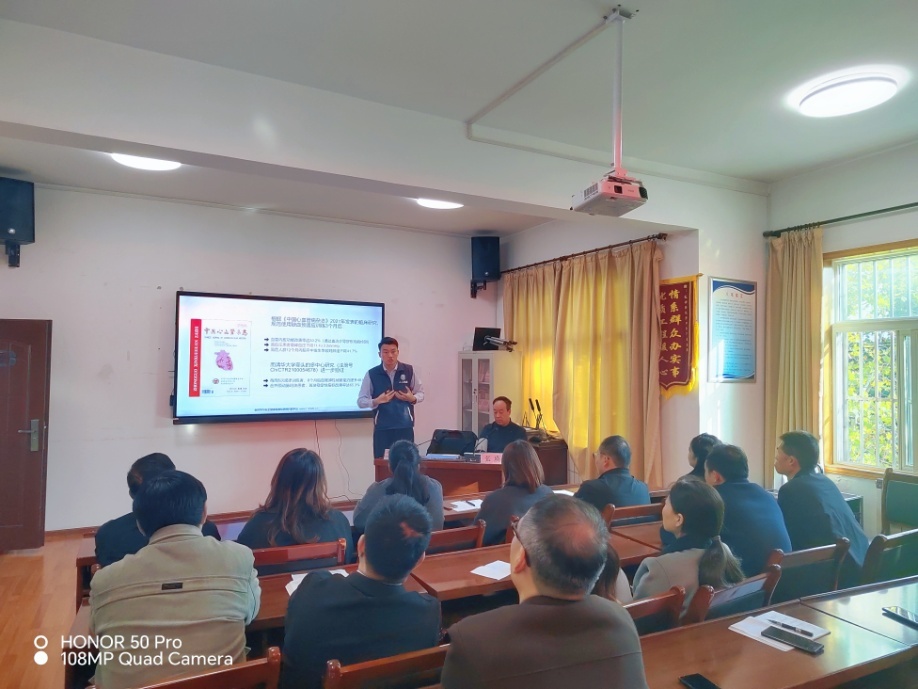 C:\Users\Administrator\Desktop\成功举办“心系职工健康  工会在行动”健康知识讲座\2.jpg