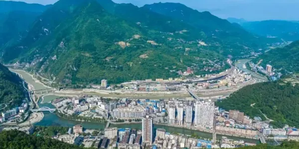 C:\Users\ADMINI~1\AppData\Local\Temp\WeChat Files\e0ef74d43bcfd1400bd290367ff4b19.jpg