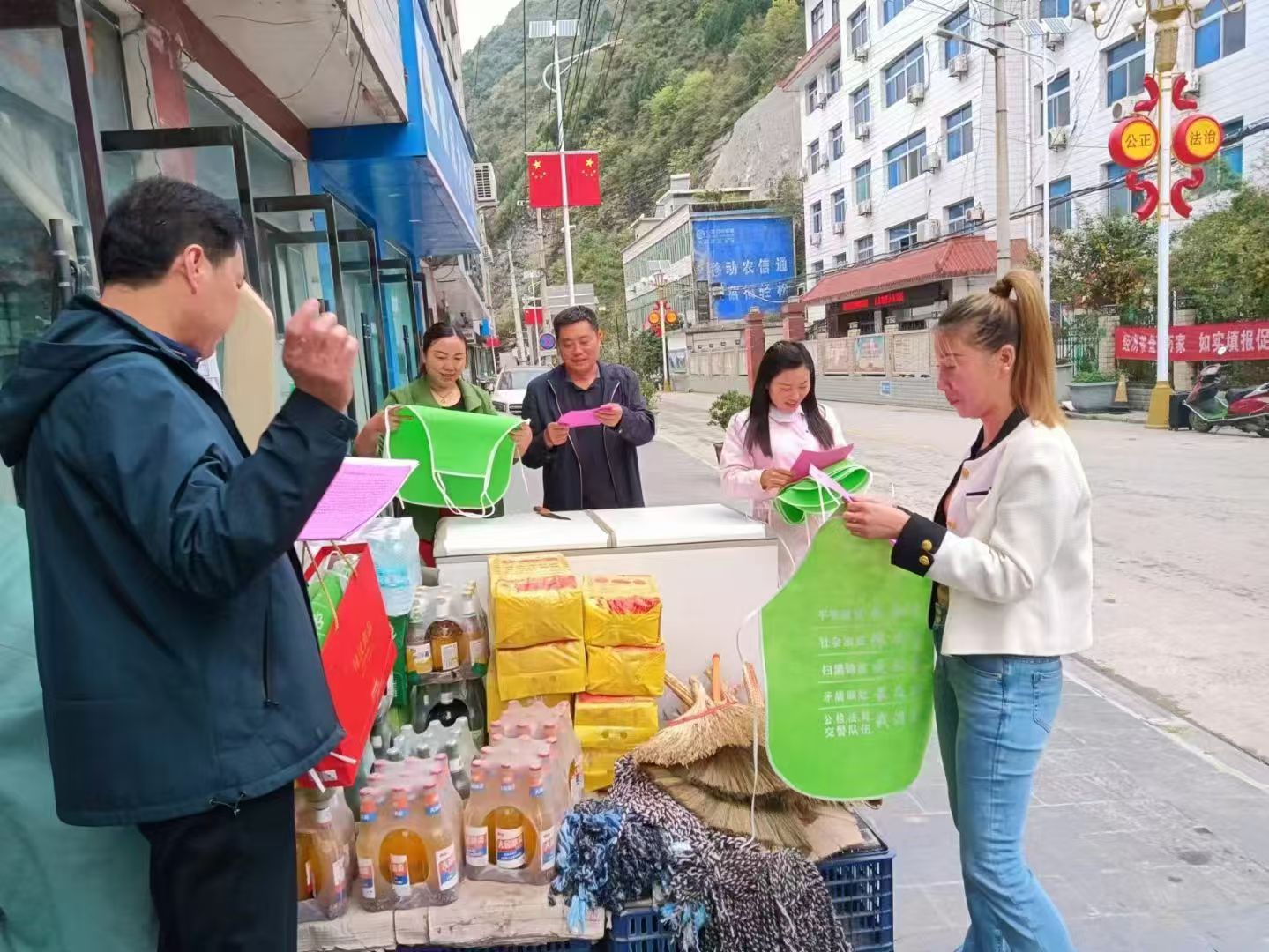 C:\Users\ADMINI~1\AppData\Local\Temp\WeChat Files\15940dd1694f73dfd41175ad80b7582.jpg