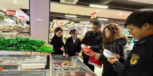 51d7c09a043069a157c58ebefeb34132